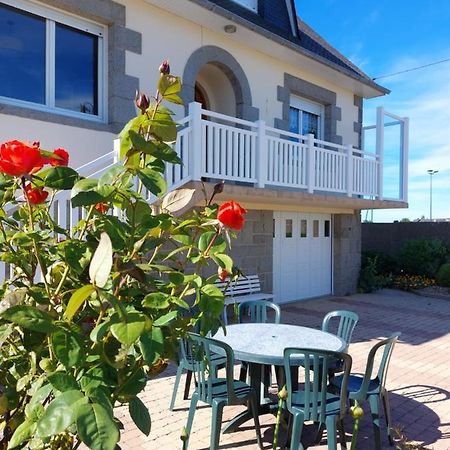 TY ANN maison avec jardin clos de mur, à proximité des commerces et à 3km des plages Penvénan Esterno foto