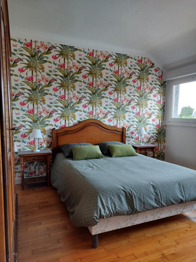 TY ANN maison avec jardin clos de mur, à proximité des commerces et à 3km des plages Penvénan Esterno foto
